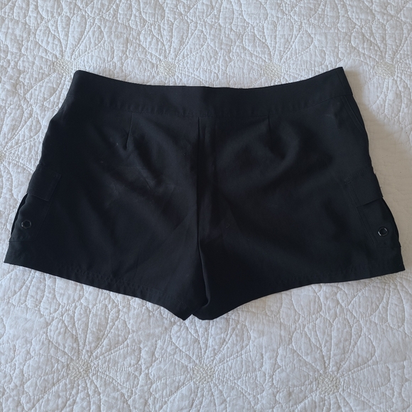 CROFT & BARROW Black Cargo Shorts - Picture 3 of 6